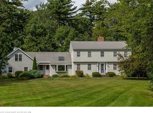 9 Landing Woods Ln, Falmouth, ME 04105