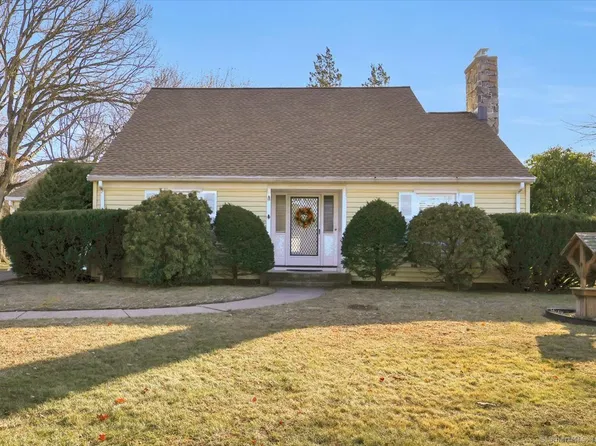 50 Pilgrim Road, Bristol, CT 06010