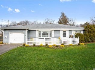 23 Purick St, Blue Point, NY 11715
