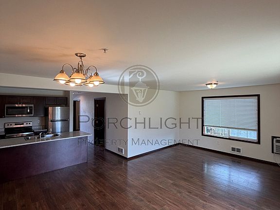 3rd image of 2040 Andress Ln #101