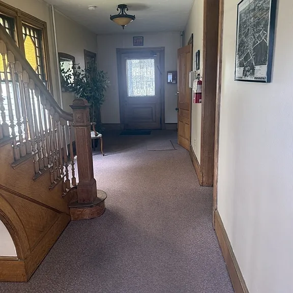 325 Adams St #5 — Photo 9