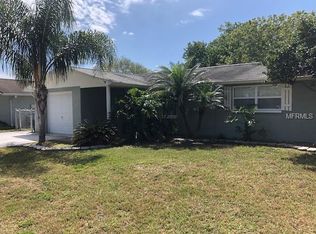 3934 Star Island Dr, Holiday, FL 34691