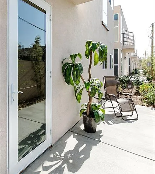 9237 Wakefield Ave — Photo 17