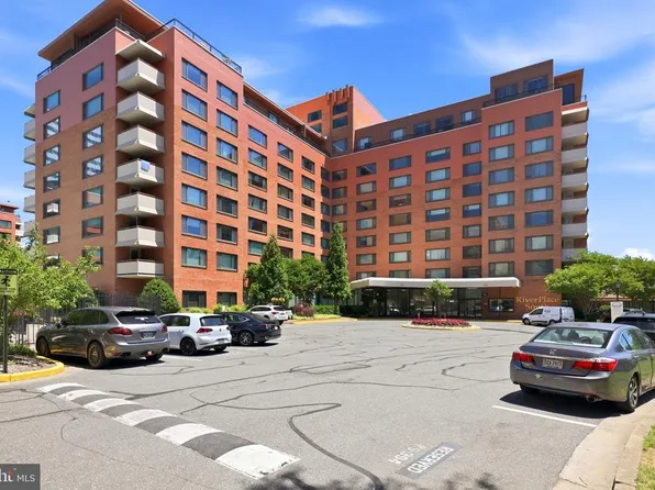1011 ARLINGTON BOULEVARD #501, ARLINGTON, VA 22209