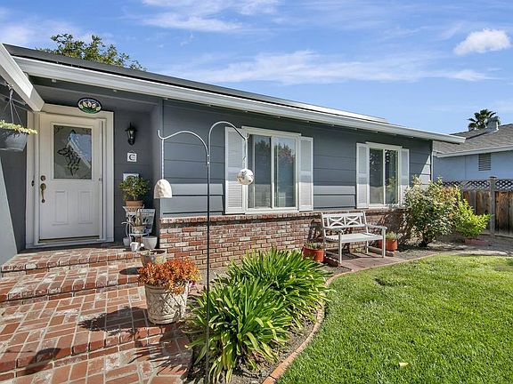 4th image of 5895 Cadiz Dr