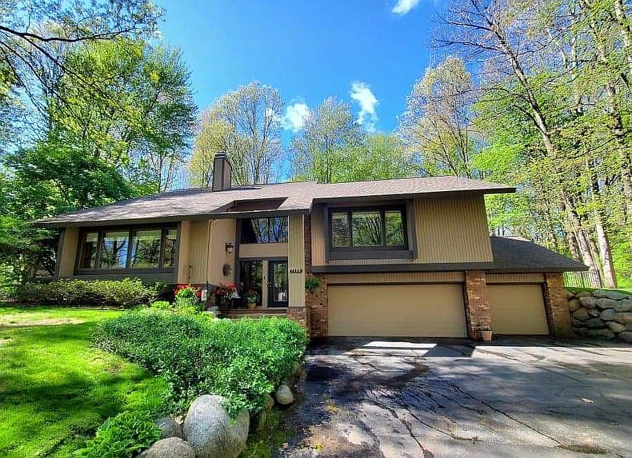 7068 Oak Highlands Dr, Kalamazoo, MI 49009 Zillow