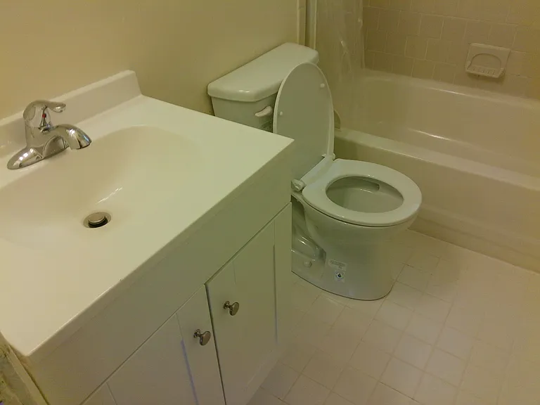 Park Manor — Photo 31