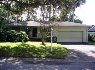 162 69th Ave N, Saint Petersburg, FL 33702