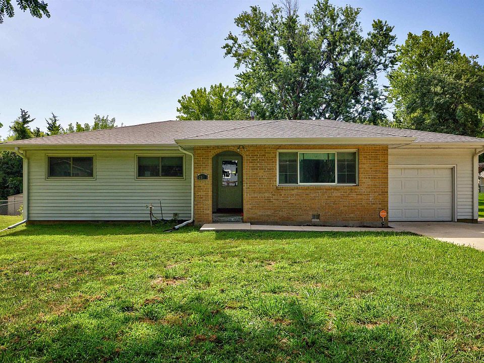 1st image of 2555 SE Tidewater Dr