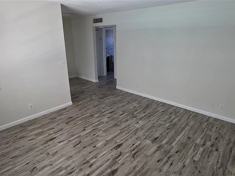 30 SE 4th Ave #115 — Photo 12