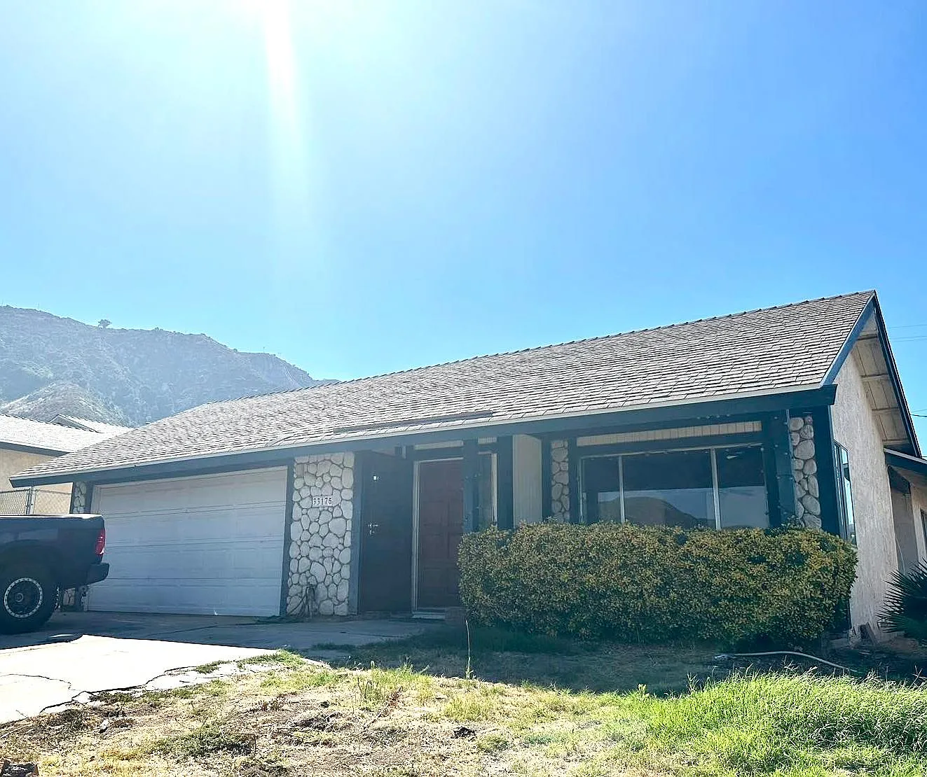 3 bed, 1169 sqft, $2,350 — Photo 1
