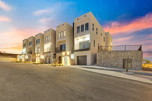 1519 Golden Hill Ter Photo 1