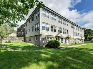 150 North St APT G, Dalton, MA 01226