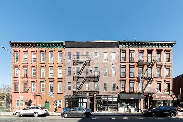 Rented by Maplewood Management | media 42