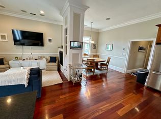 724 E 3rd St #3, South Boston, MA 02127