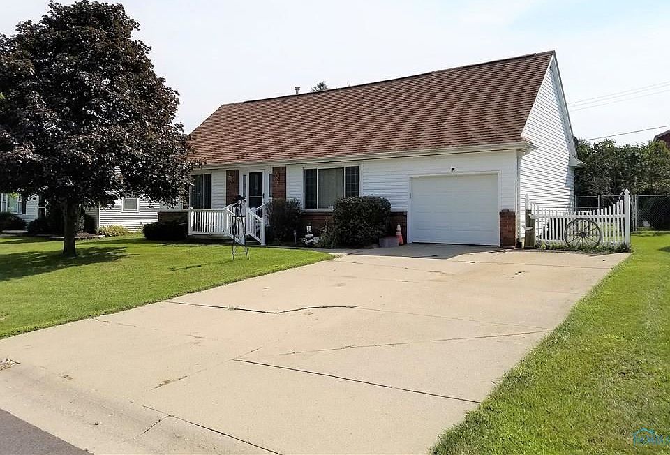1st image of 375 Francis Dr
