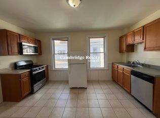 120 Walnut St #2T, Somerville, MA 02145