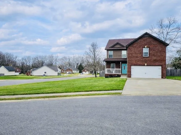349 Chestnut Grove Ct, Clarksville, TN 37042