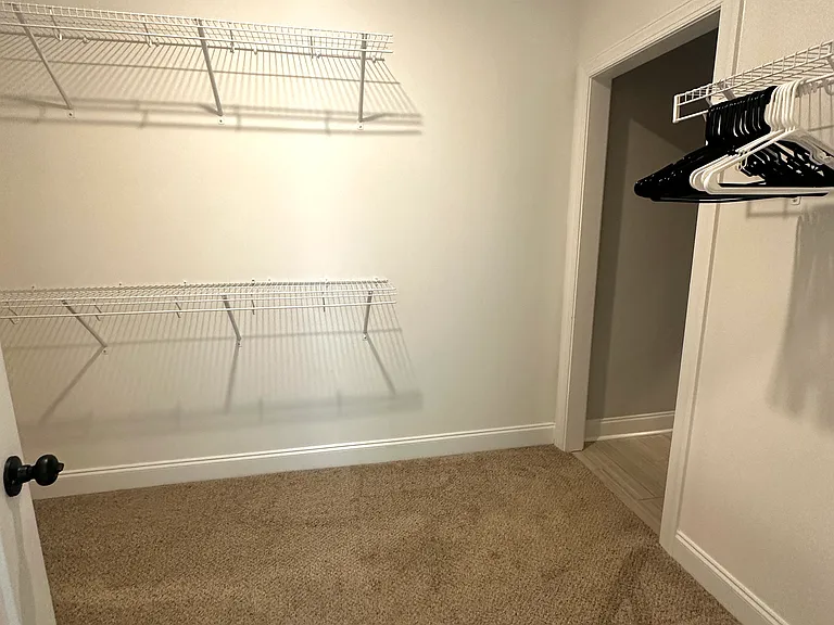 906 Adirondac Way — Photo 13
