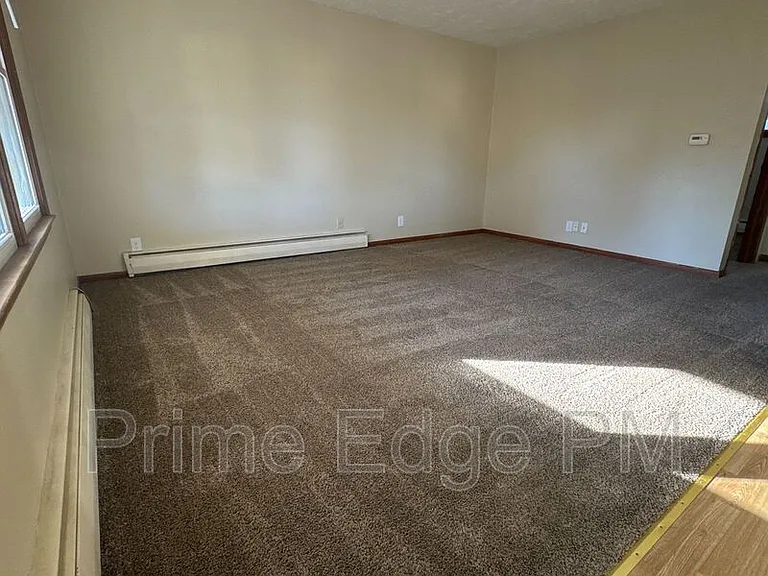 4900 Huntington Ave #4 — Photo 2