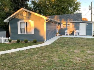 814 Moore St, Festus, MO 63028