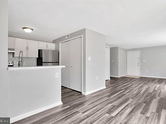 5th image of 1237 Danielle Dr