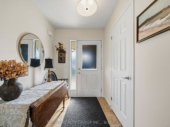 2nd image of 582 Hyde Park Rd #2