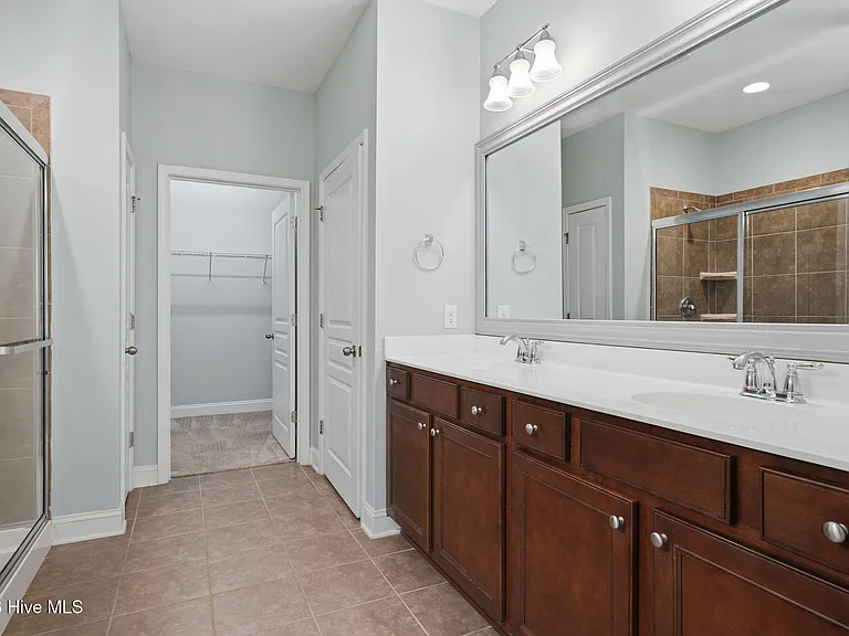 5028 Lagan Ct — Photo 27