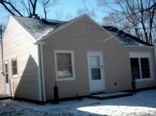 1033 E 35th Ct, Gary, IN 46409