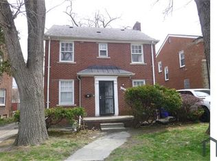 17600 Sorrento St, Detroit, MI 48235
