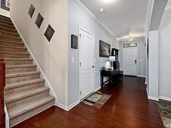 5th image of 748 Blossom Bay Ln