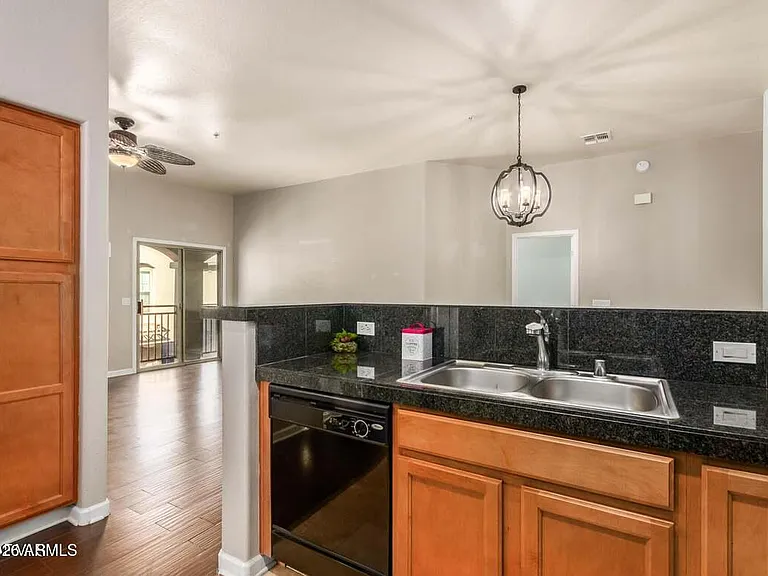 2150 E Bell Rd #1056 — Photo 6