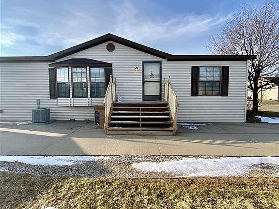 3rd image of 23361 Stone Castle Dr