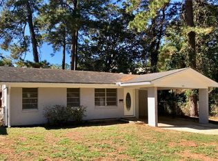 502 Cummins Dr, Pineville, LA 71360