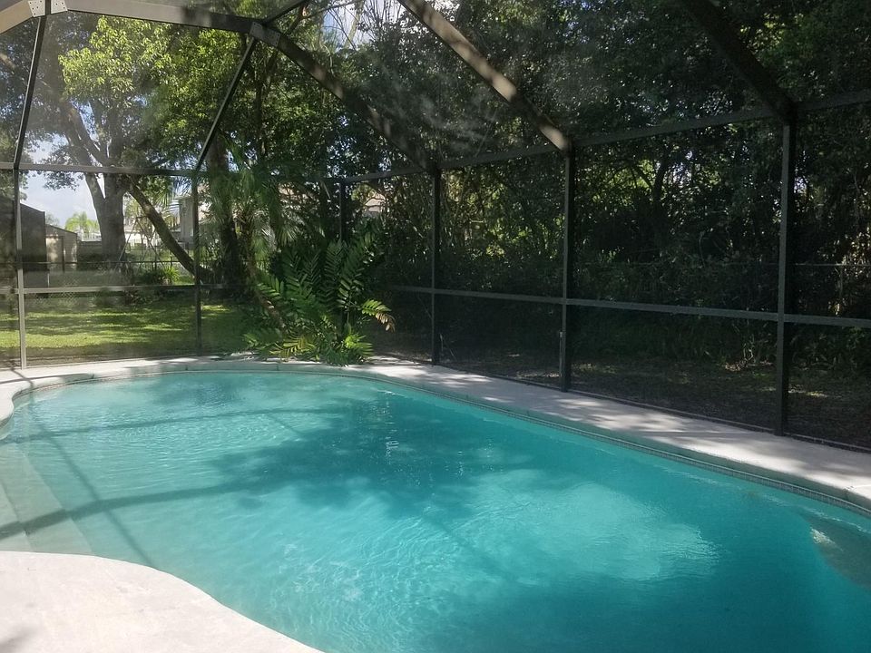 2nd image of 3744 Parkway Blvd