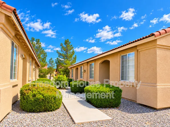 1340 Pocahontas Ave #4, Pahrump, NV 89048