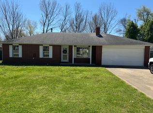2695 E Travis St, Fayetteville, AR 72701