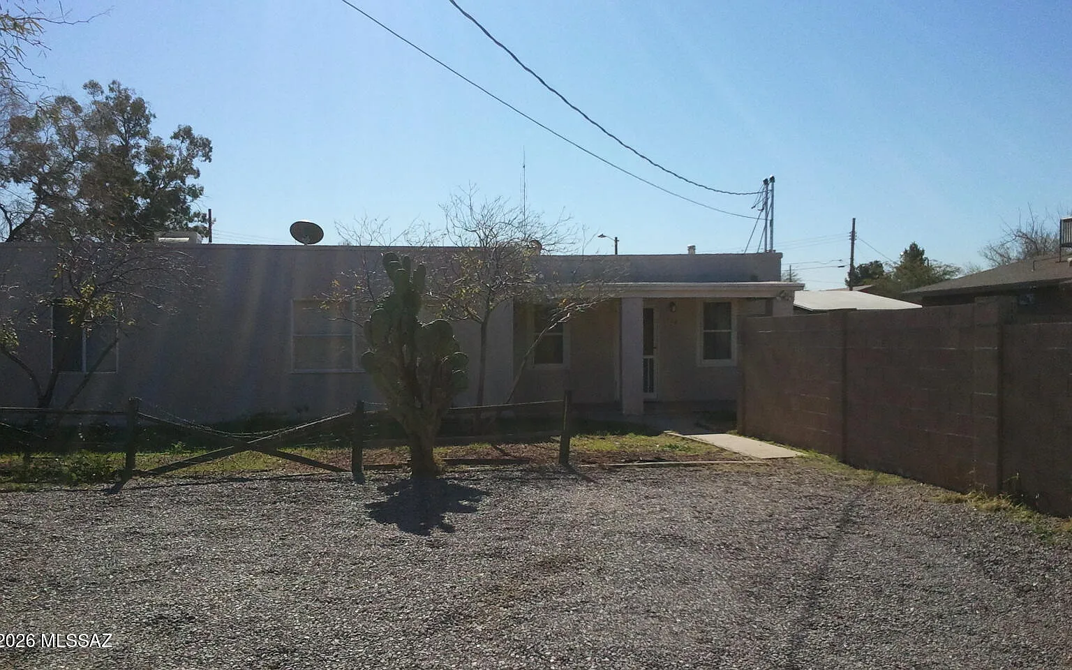1 bed, 1.0 bath, 710 sqft, $595 — Photo 1