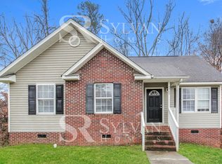 3709 Capps Hill Dr, Charlotte, NC 28216