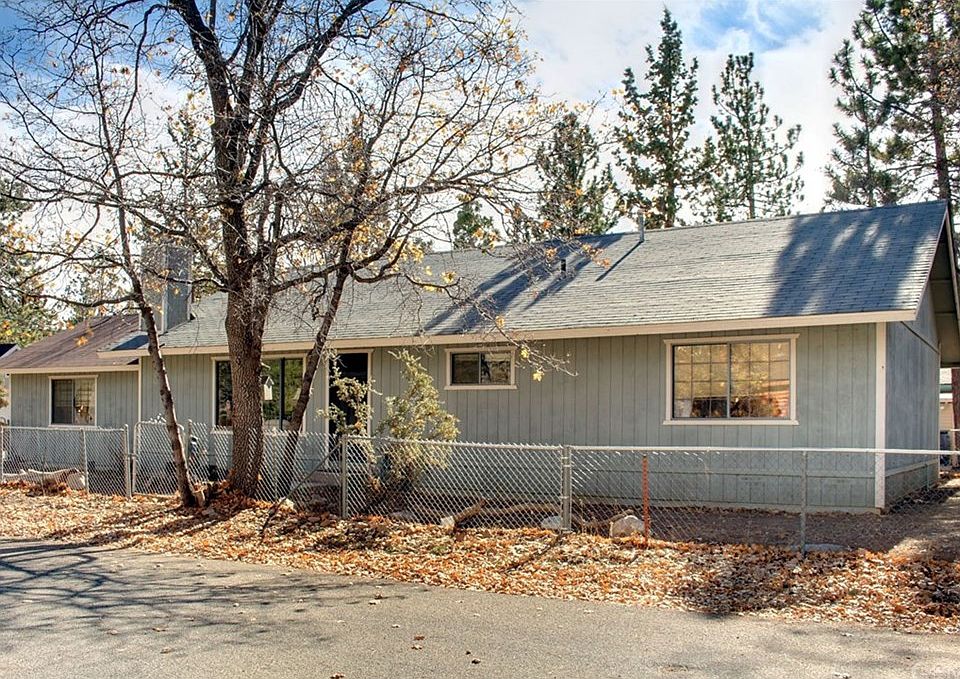 1st image of 580 Kern Ave