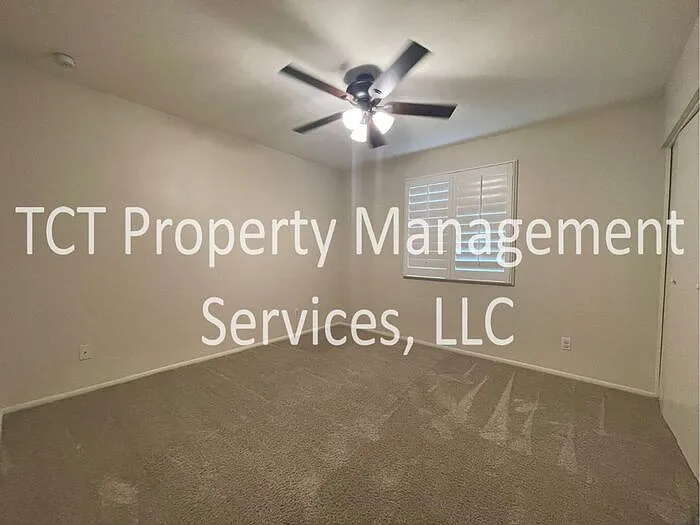 1209 E Hermosa Dr — Photo 8