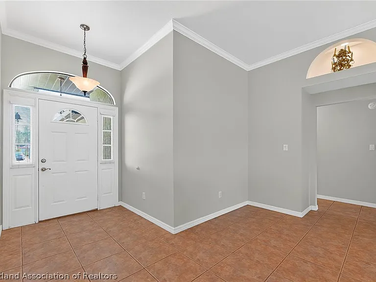 105 Fern Ct — Photo 31