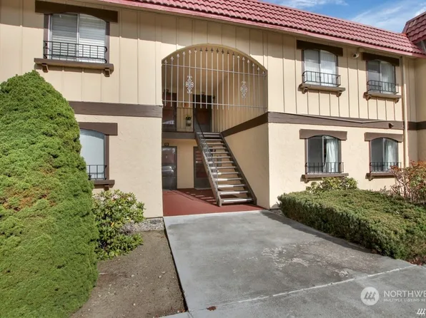 1005 S Pearl #C3, Tacoma, WA 98465