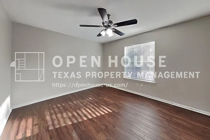 29102 Fox Fountain Ln — Photo 12
