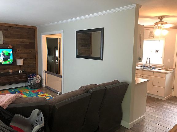 4th image of 16 Long St
