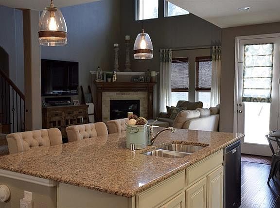 5th image of 505 Park Meadow Ln
