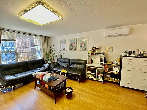 2nd image of 2411 Mermaid Ave