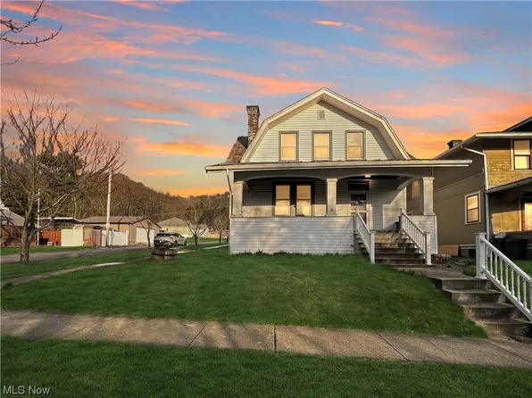 4 Park Ave, Beech Bottom, WV 26030