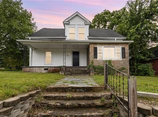 1524 E 14th St, Winston Salem, NC 27105