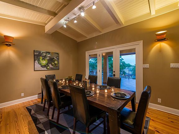 4th image of 411 Hillview Dr
